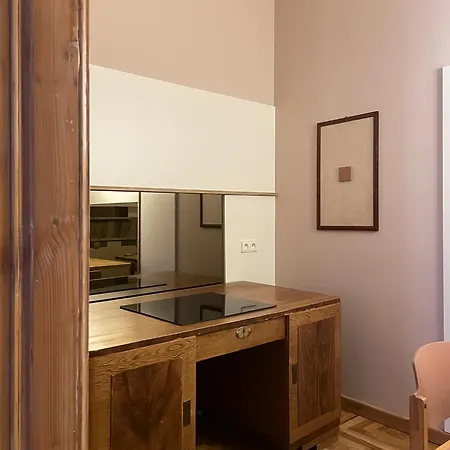 아파트 Visitting - Gwarna