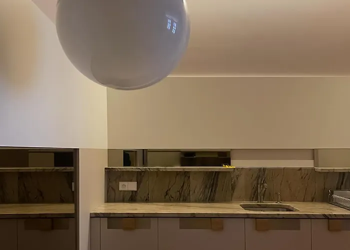 Visitting - Gwarna * فروتسواف